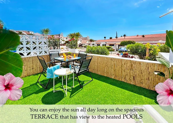 At The Beach, Sunny & 2 Heated Pools, Large Terrace, In *