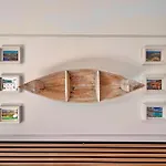 דירה At The Beach, Sunny & 2 Heated Pools, Large Terrace, In אדחה