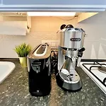 At The Beach, Sunny & 2 Heated Pools, Large Terrace, In * אדחה