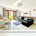 At The Beach, Sunny & 2 Heated Pools, Large Terrace, In *