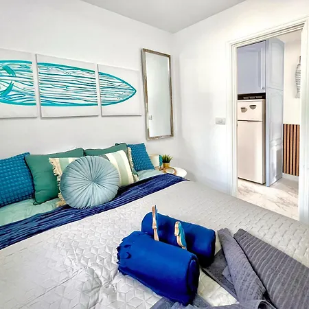 Apartament At The Beach, Sunny & 2 Heated Pools, Large Terrace, In *