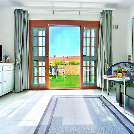 At The Beach, Sunny & 2 Heated Pools, Large Terrace, In Apartmán Costa Adeje (Tenerife)