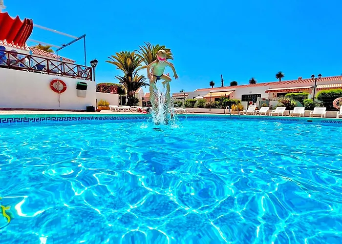 Apartment At The Beach, Sunny & 2 Heated Pools, Large Terrace, In Costa Adeje (Tenerife)