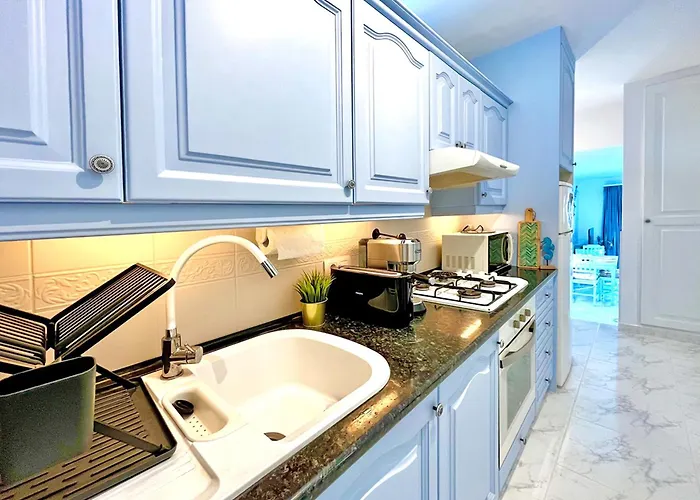 At The Beach, Sunny & 2 Heated Pools, Large Terrace, In *