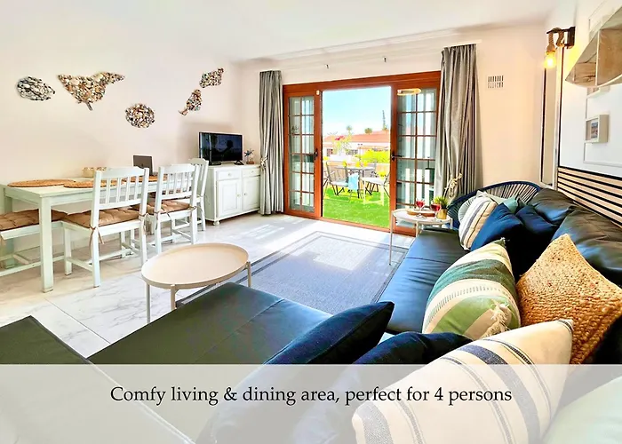 Apartment At The Beach, Sunny & 2 Heated Pools, Large Terrace, In